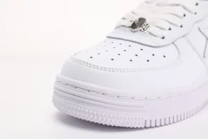 Bape-Sta-Low-Ronnie-Fieg-Fiegsta-White-Top-Sneaker3.webp
