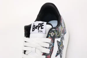 Bape-Sta-Medicom-Toy-Bearbrick-Camo-Black-4.webp
