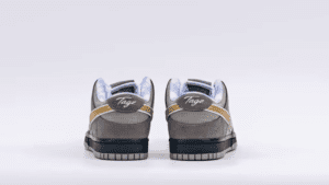 CONCEPTS-x-NK-SB-Dunk-Low-Grey-Lobster-Repli-3.png