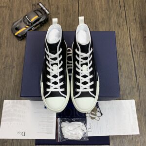 DIOR-B23-High-Black-Color-Logo-2.jpg