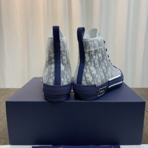 DIOR-B23-High-Blue-Oblique-7.jpg