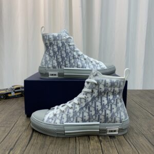 DIOR-B23-High-Grey-Oblique-9.jpg
