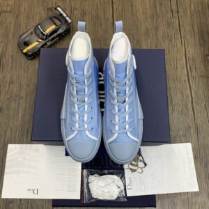 DIOR-B23-High-Oblique-Blue-letters-1.jpg