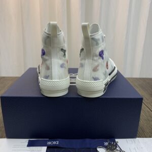 DIOR-B23-High-Oblique-Shapes-2.jpg