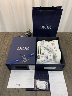 DIOR-B23-High-Oblique-Shapes-4.jpg