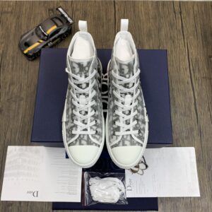 DIOR-B23-High-Oblique-Skull-5.jpg