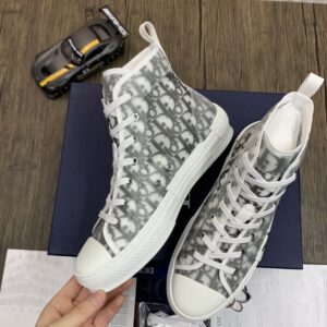 DIOR-B23-High-Oblique-Skull-8.jpg