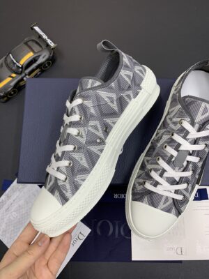 DIOR-B23-Low-Grey-2022-Copy-4.jpg