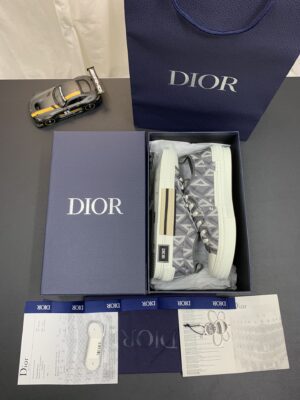 DIOR-B23-Low-Grey-2022-Copy-6.jpg