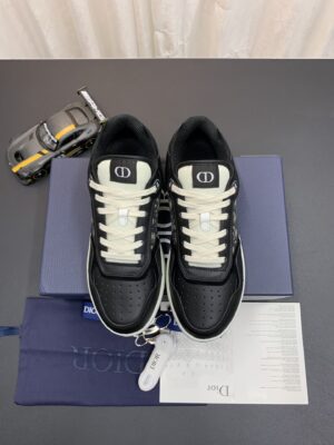 DIOR-B27-Low-Top-Sneaker-All-Black-Logo-5.jpg