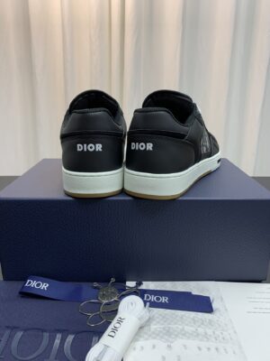 DIOR-B27-Low-Top-Sneaker-All-Black-Logo-6.jpg
