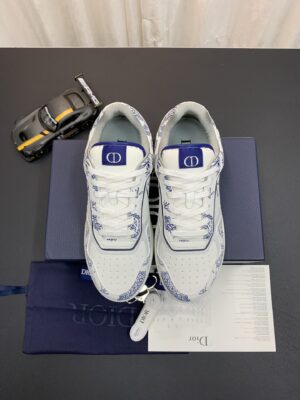 DIOR-B27-Low-Top-Sneaker-Blue-Paisley-3.jpg