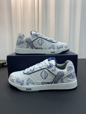 DIOR-B27-Low-Top-Sneaker-Blue-Paisley-8.jpg