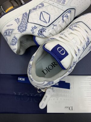 DIOR-B27-Low-Top-Sneaker-Blue-Paisley-9.jpg