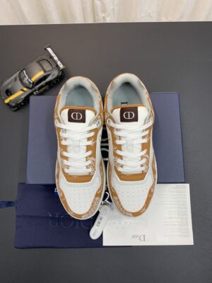DIOR-B27-Low-Top-Sneaker-Brown-Paisley-9.jpg
