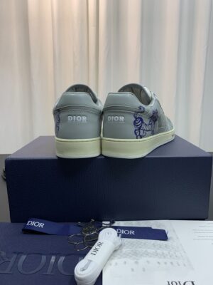 DIOR-B27-Low-Top-Sneaker-Grey-Tiger-1.jpg