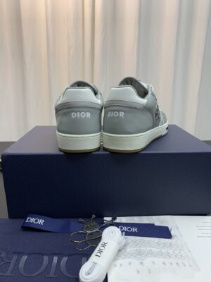 DIOR-B27-Low-Top-Sneaker-Grey-logo-3.jpg