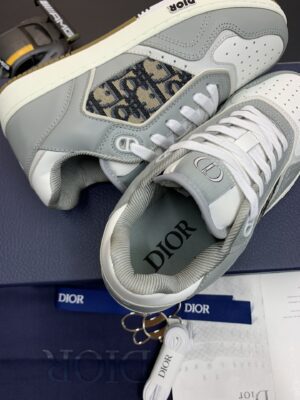 DIOR-B27-Low-Top-Sneaker-Grey-logo-6.jpg