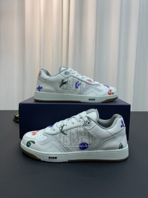 DIOR-B27-Low-Top-Sneaker-Shapes-7.jpg
