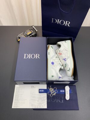 DIOR-B27-Low-Top-Sneaker-Shapes-9.jpg