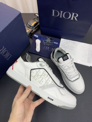 DIOR-B27-Low-Top-Sneaker-White-Red-logo-7.jpg