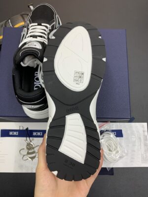 DIOR-B30-Sneaker-Black-7.jpg