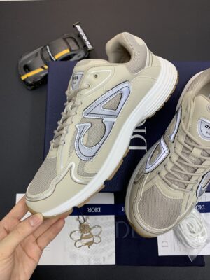 DIOR-B30-Sneaker-Cream-3.jpg