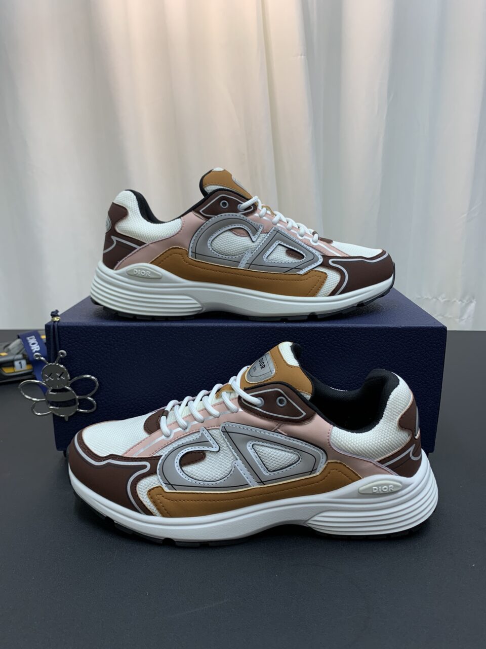 DIOR B30 Sneaker Cream & Pink