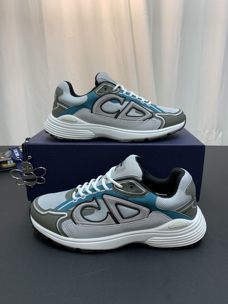 DIOR B30 Sneaker Grey & Green