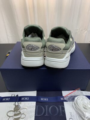 DIOR-B30-Sneaker-Grey-Tan-3.jpg