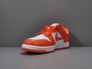 DUNKSYRACUSE_7.jpg