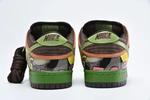 Dunk-Low-De-La-Soul-Premium-Sneakers9.webp
