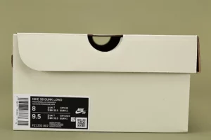 Dunk-Low-Olympics-Safari-9.webp