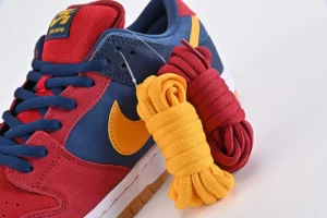 Dunk-Low-Pro-Barcelona-Top-Version-REPS83.webp