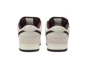 Dunk-Low-Pro-SB-Desert-Sand-Mahogany-Reps-2.webp