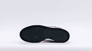 Dunk-Low-Pro-SB-_Paris_-Replica-3.png