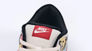 Dunk-Low-Pro-SB-_Paris_-Replica-4.png