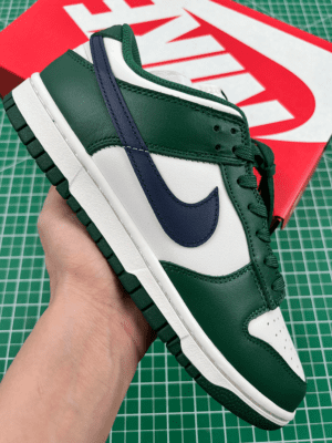 Dunk-Low-SE-Lottery-Pack-Malachite-Green-REPLICA2.png