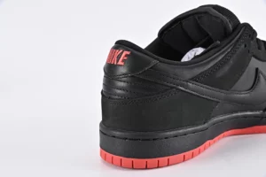 Dunk-Low-TRD-QS-22Black-Pigeon22-Top-Version-REPS794.webp