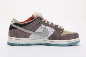 Dunk-SB-Low-Big-Money-Savings-2.webp