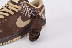 Dunk-SB-Low-Tweed-Top-Version-REPS2.webp