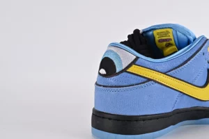 Dunk-SB-Low-Tweed-Top-Version-REPS32.webp