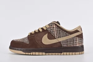 Dunk-SB-Low-Tweed-Top-Version-REPS92.webp