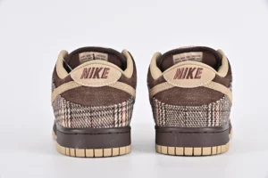 Dunk-SB-Low-Tweed-Top-Version-REPS99.webp