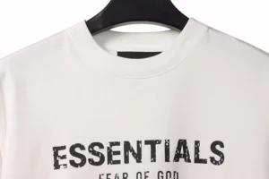 Fear-Of-God-Essentials-Broken-Letter-T-Shirt-4.webp