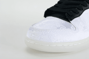 Fragment-Design-x-CLOT-x-Dunk-Low-_20th-Anni.png