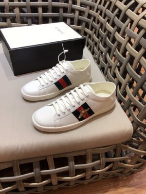 GUCCI-Ace-Bee-5.jpg
