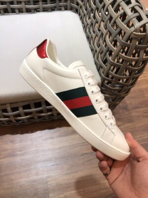 GUCCI-Ace-Tiger-3.jpg