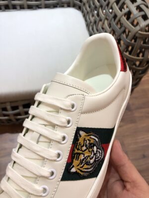 GUCCI-Ace-Tiger-9.jpg