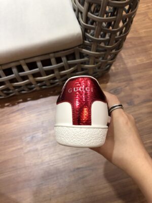 GUCCI-Ace-love-8.jpg